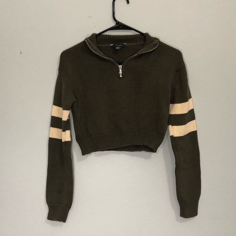 American Eagle Outfitter, XS, Olive Studio Quarter Zip Front Cropped Sweater